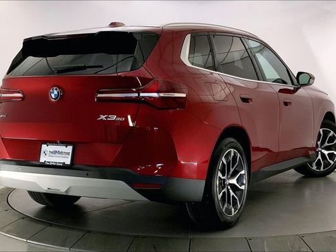 Certified 2025 BMW X3 xDrive30i w/ Premium Package image 12