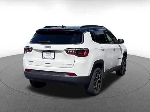 Used 2025 Jeep Compass Limited AWD/4WD image 15