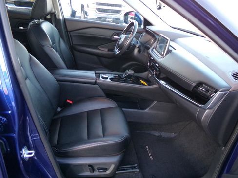 Used 2023 Nissan Rogue SL AWD/4WD image 50
