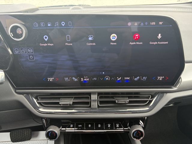 Used 2026 Chevrolet Equinox EV RS w/ Convenience Package II AWD/4WD image 26