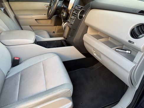 Used 2014 Honda Pilot EX image 26