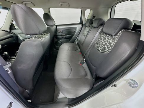 Used 2010 Kia Soul + FWD image 27