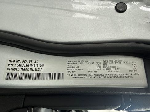 Used 2021 Jeep Grand Cherokee L Laredo RWD image 54