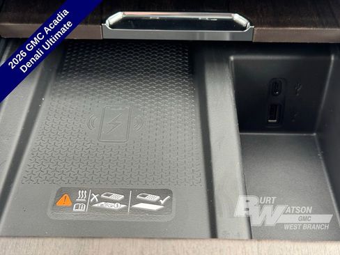 New 2026 GMC Acadia Denali Ultimate w/ LPO, Floor Liner Package image 19