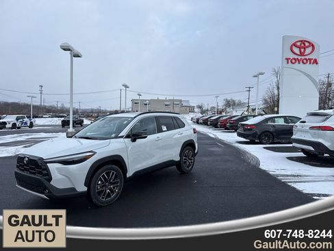 New 2026 Toyota Corolla Cross XLE image 1