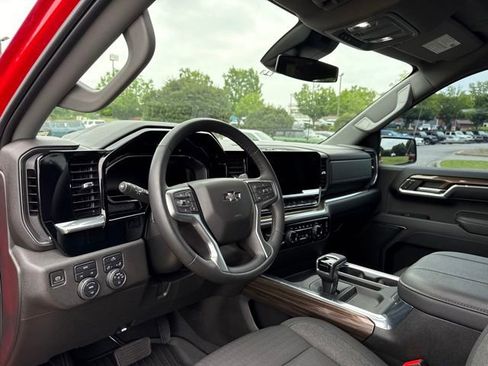 Used 2023 Chevrolet Silverado 1500 RST AWD/4WD image 14