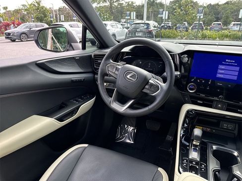 Used 2022 Lexus NX 350 AWD w/ Luxury Package image 22