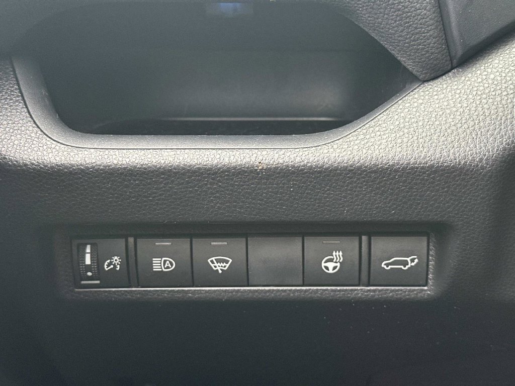 Used 2021 Toyota RAV4 XSE w/ Weather Package AWD/4WD image 26