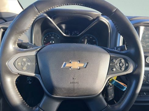 Used 2018 Chevrolet Colorado LT w/ LT Convenience Package image 30