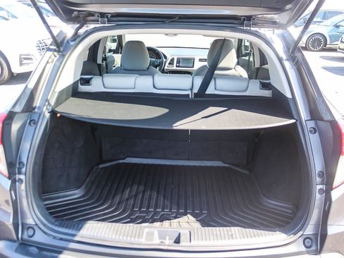Used 2019 Honda HR-V EX image 34