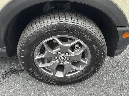 Used 2024 Ford Bronco Sport Badlands w/ Premium Package image 35