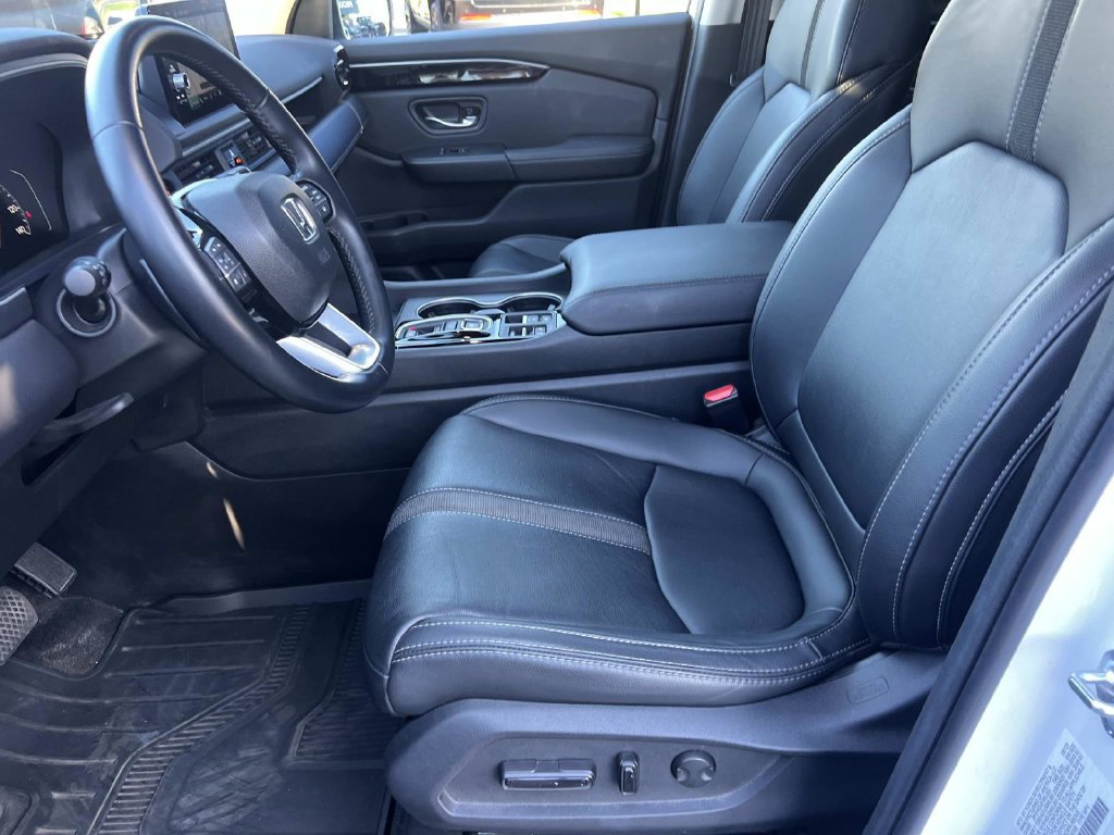 Used 2023 Honda Pilot Touring image 22