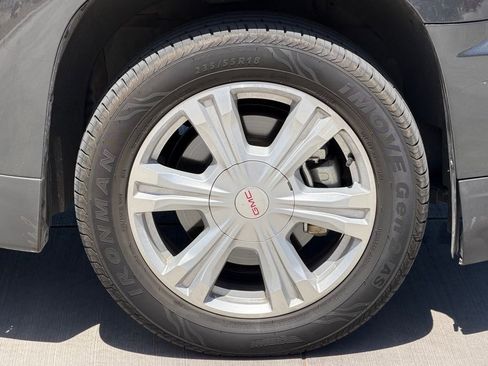 Used 2017 GMC Terrain SLE image 6