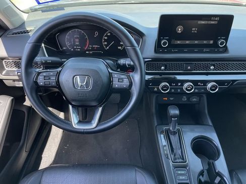 Used 2022 Honda Civic EX-L image 10