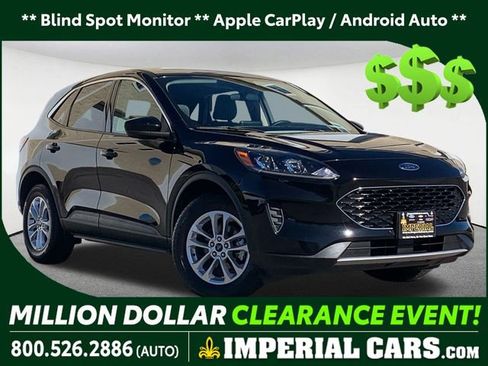 Used 2020 Ford Escape SE image 1