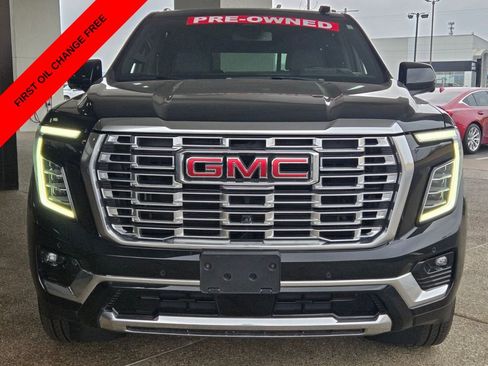 Used 2025 GMC Yukon XL Denali AWD/4WD image 7