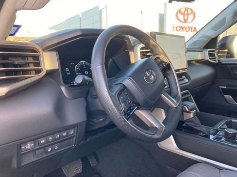 Used 2024 Toyota Tundra Limited AWD/4WD image 6