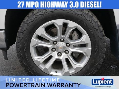 Used 2023 Chevrolet Silverado 1500 LTZ w/ LTZ Convenience Package II AWD/4WD image 12