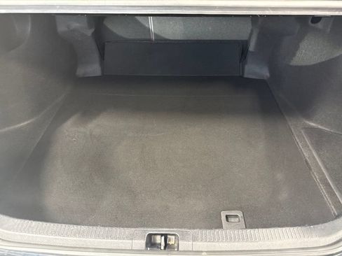 Used 2022 Toyota Camry XSE FWD image 9