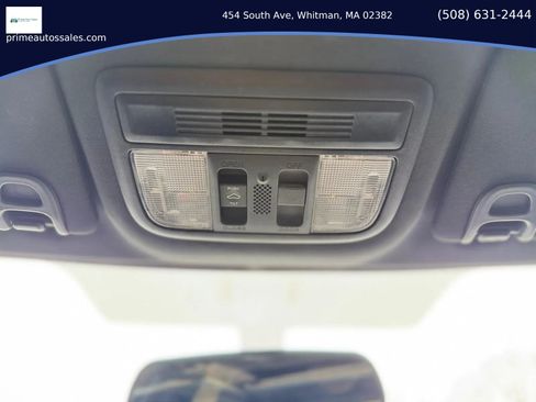 Used 2018 Honda Civic Si image 32