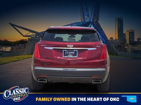 Used 2017 Cadillac XT5 Luxury w/ Driver Awareness Package FWD image 6