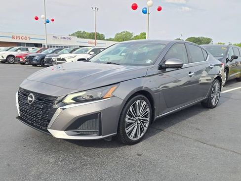 Certified 2023 Nissan Altima 2.5 SL AWD/4WD image 7