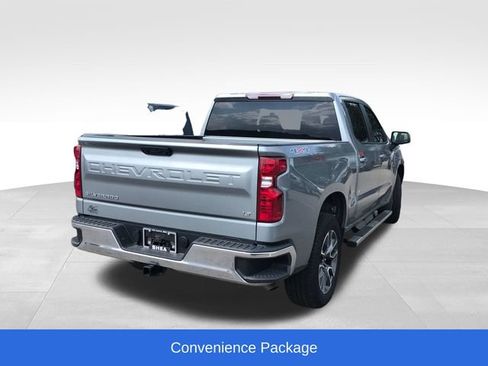 Used 2024 Chevrolet Silverado 1500 LT AWD/4WD image 2