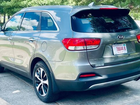 Used 2016 Kia Sorento EX w/ EX Premium Package FWD image 8