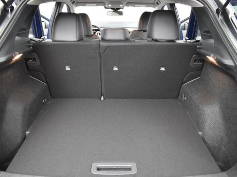 Certified 2025 Nissan Kicks SR image 13