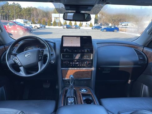 Certified 2023 Nissan Armada SL image 8