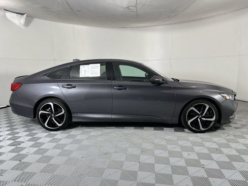 Used 2020 Honda Accord Sport image 9