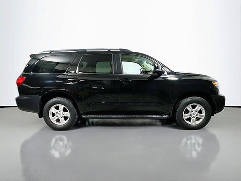 Used 2013 Toyota Sequoia SR5 image 8