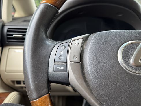 Used 2013 Lexus RX 350 FWD w/ Premium Pkg image 18