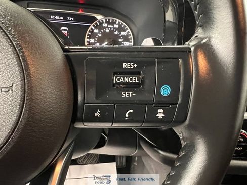 Used 2025 Nissan Pathfinder SV FWD image 45