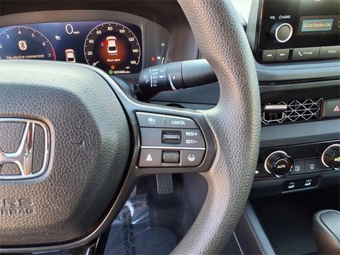 Used 2024 Honda Accord EX image 17