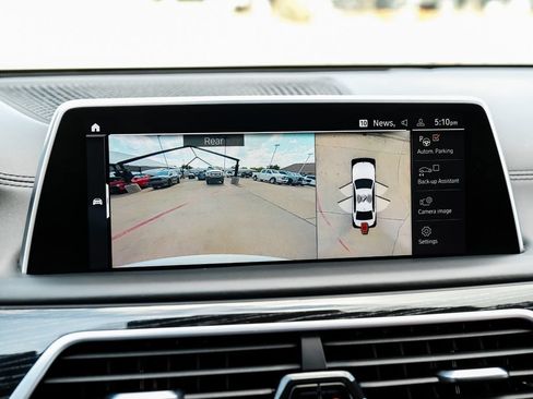 Used 2022 BMW 750i xDrive w/ Executive Package AWD/4WD image 24