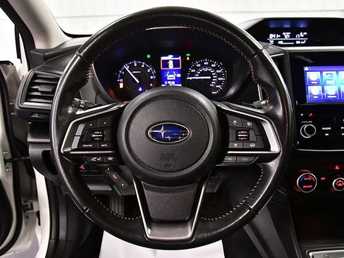 Used 2023 Subaru Crosstrek 2.0i Premium AWD/4WD image 17