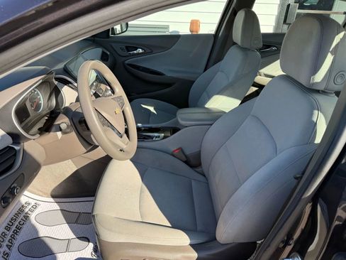 Used 2023 Chevrolet Malibu LT image 13