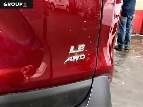 Used 2023 Toyota RAV4 LE AWD/4WD image 10