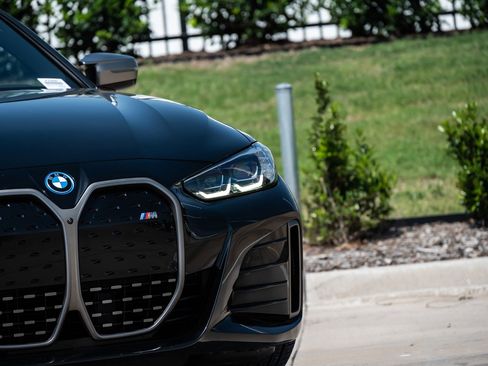 Certified 2023 BMW i4 M50 w/ Premium Package AWD/4WD image 10
