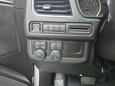 Used 2021 Chevrolet Tahoe RST image 28