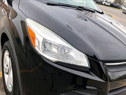 Used 2016 Ford Escape SE w/ Equipment Group 201A image 29