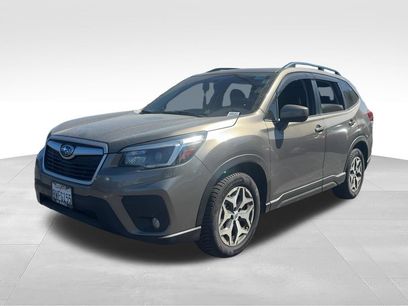 Used 2021 Subaru Forester Premium w/ Popular Package #1