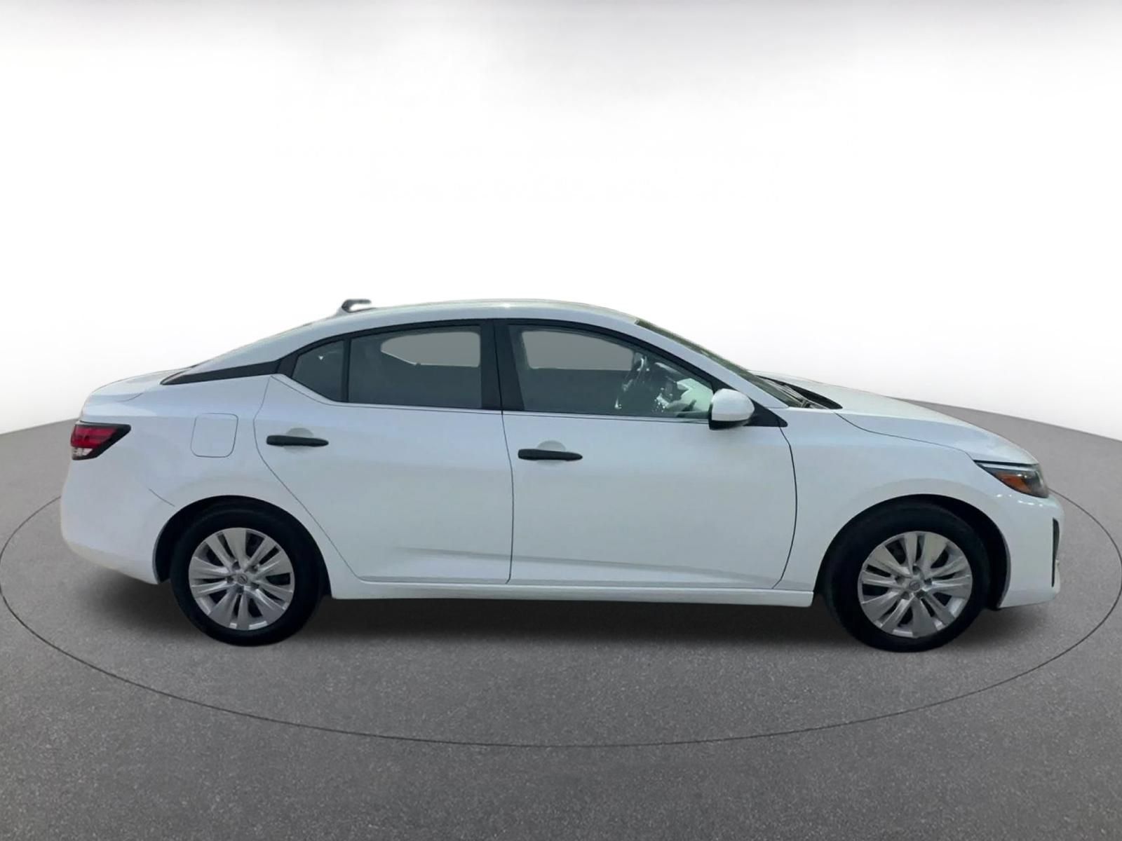 Used 2025 Nissan Sentra S FWD image 15