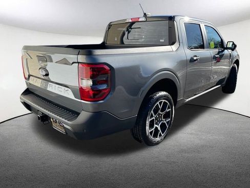 Used 2025 Ford Maverick Lariat w/ 4K Tow Package image 13