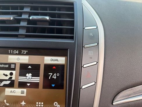 Used 2017 Lincoln MKC Reserve FWD image 25