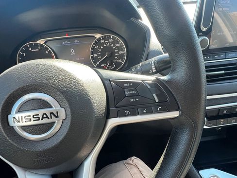 Used 2021 Nissan Altima 2.5 SV FWD image 21