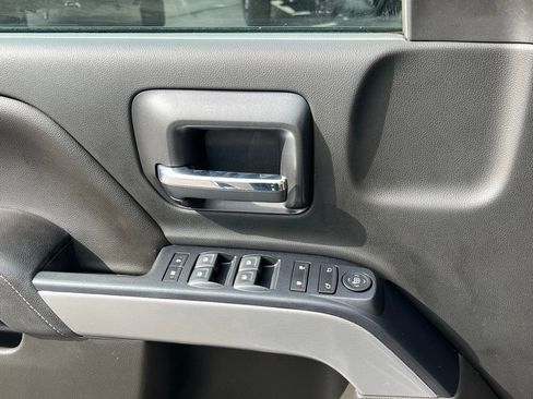 Used 2018 Chevrolet Silverado 1500 LT w/ All Star Edition AWD/4WD image 28