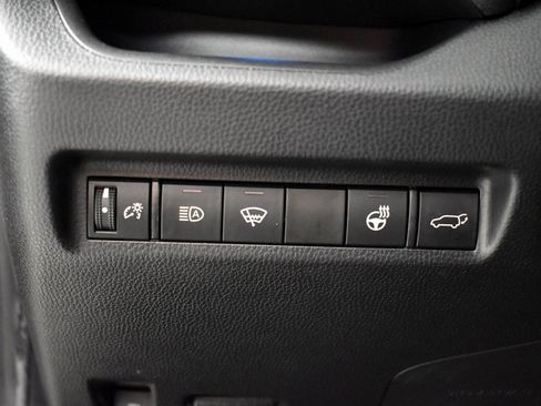 Used 2020 Toyota RAV4 XSE image 11