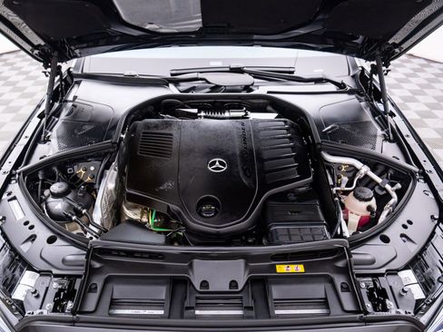 Certified 2025 Mercedes-Benz S 500 4MATIC image 32